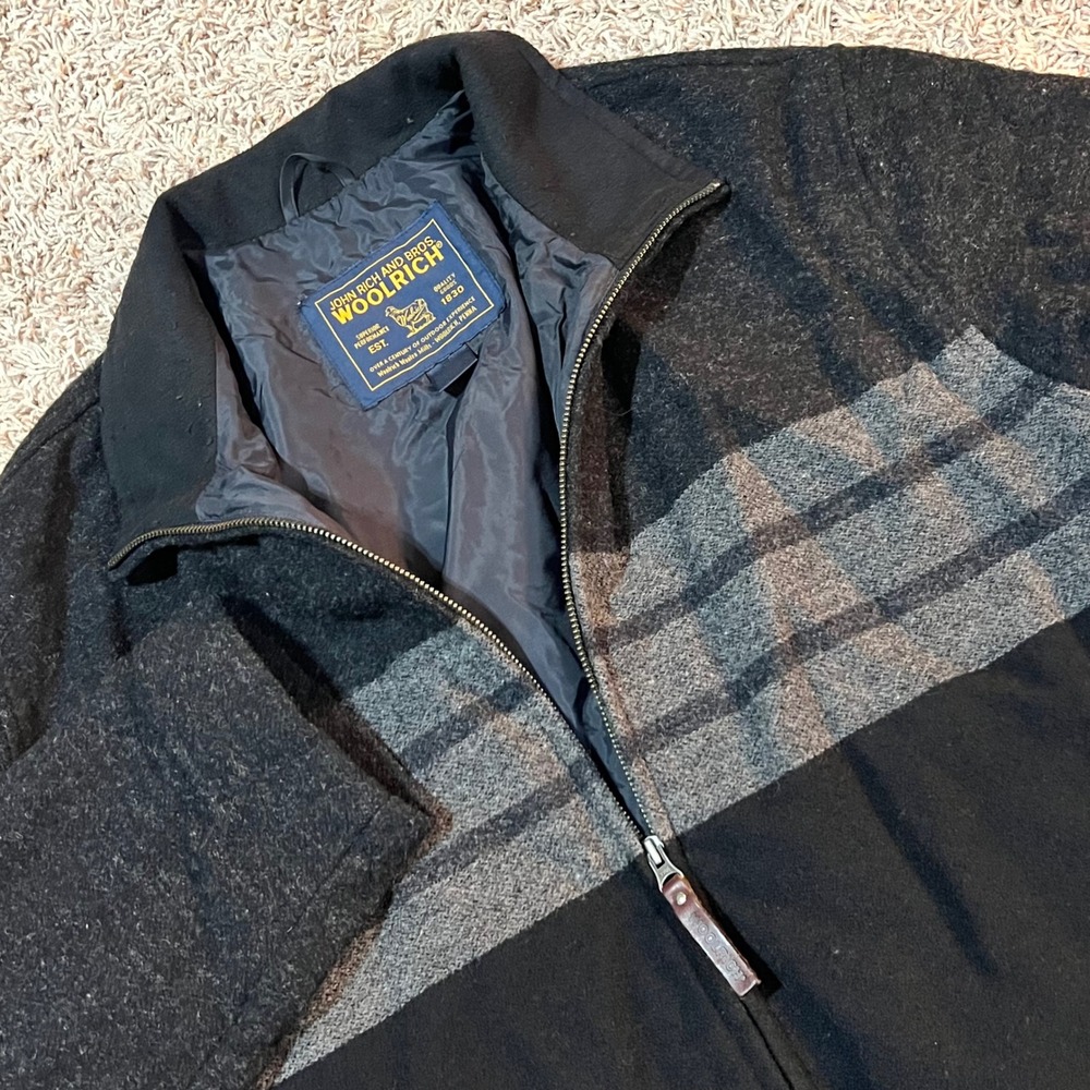 Woolrich Mens Wool Blend Jacket Black‎ Gray Stripe Full Zip Outdoor Coat